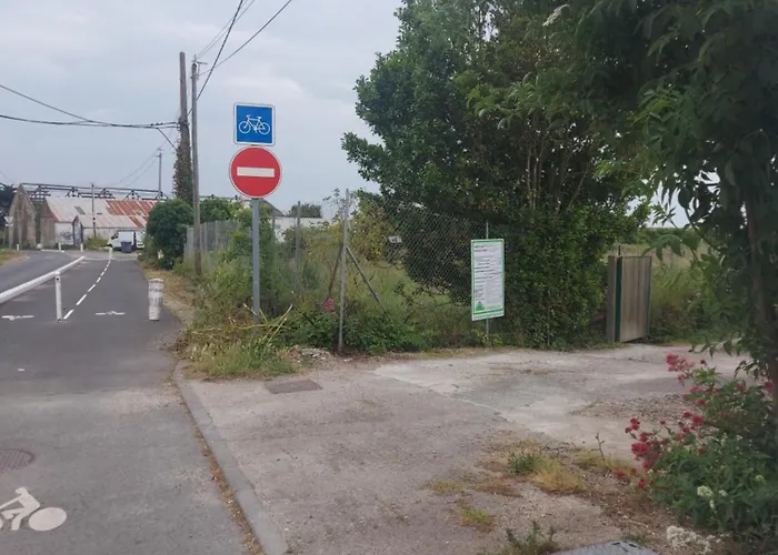 Les Minimes Bord De Couette-café *