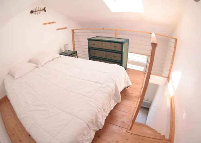 Les Minimes Bord De Couette-café Aytré