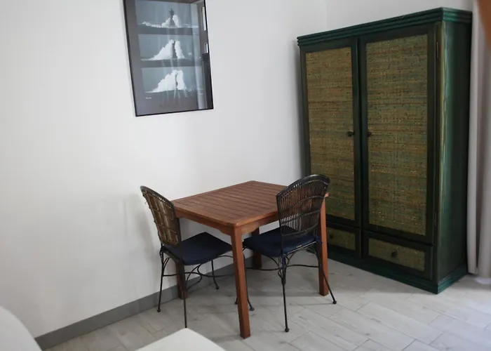 Couette-café Les Minimes Bord De Aytré